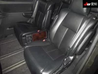 Toyota VELLFIRE лот № 30124 оценка 3.5  с аукциона в Японии 2