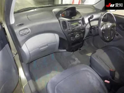 Toyota FUNCARGO  с аукциона в Японии