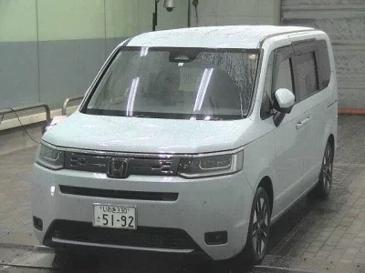 Honda STEP WAGON  с аукциона в Японии
