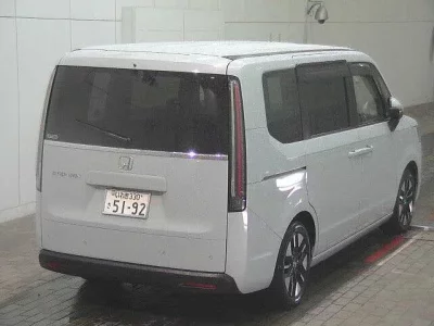 Honda STEP WAGON  с аукциона в Японии