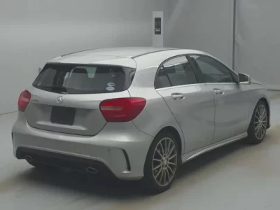 Mercedes-Benz A CLASS  с аукциона в Японии