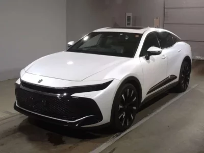 Toyota CROWN CROSSOVER  с аукциона в Японии