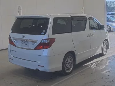 Toyota ALPHARD  с аукциона в Японии