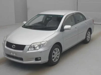 Toyota COROLLA AXIO  с аукциона в Японии