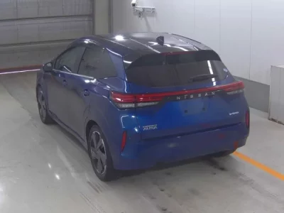 Nissan AURA  с аукциона в Японии