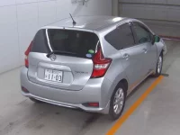 Nissan NOTE лот № 8002 оценка R  с аукциона в Японии 3