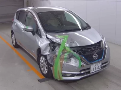Nissan NOTE  с аукциона в Японии
