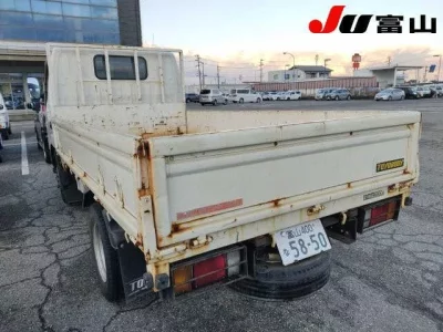 Hino DUTRO  с аукциона в Японии