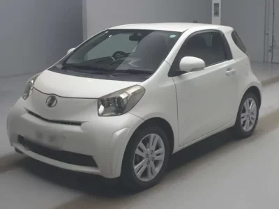Toyota IQ  с аукциона в Японии