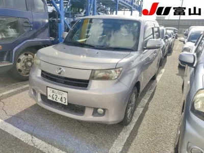 Toyota BB  с аукциона в Японии