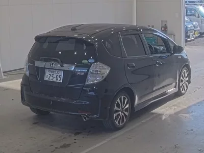 Honda FIT  с аукциона в Японии