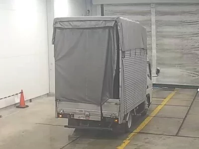 Mitsubishi CANTER  с аукциона в Японии