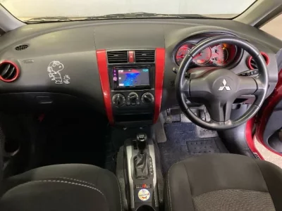 Mitsubishi COLT  с аукциона в Японии