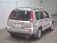 Nissan X-TRAIL лот № 2131 оценка 3.5  с аукциона в Японии 3