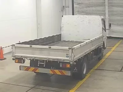 Mitsubishi CANTER  с аукциона в Японии