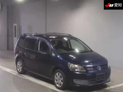 Volkswagen GOLF TOURAN