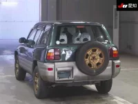 Toyota RAV4 лот № 30226 оценка R  с аукциона в Японии 1