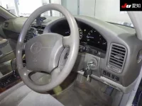 Toyota CELSIOR лот № 30242 оценка 3.5  с аукциона в Японии 4