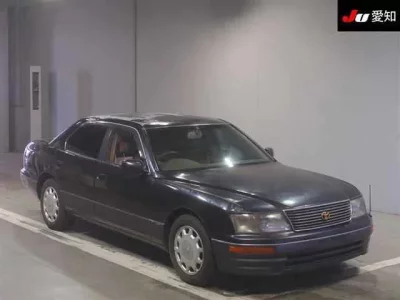 Toyota CELSIOR  с аукциона в Японии