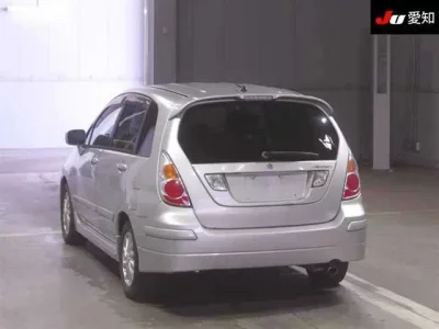 Suzuki AERIO  с аукциона в Японии