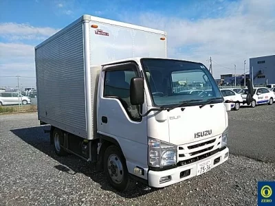 Isuzu ELF  с аукциона в Японии