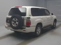 Toyota LAND CRUISER лот № 26032 оценка 3.5  с аукциона в Японии 1