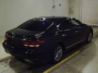 Lexus LS лот № 10002 оценка 4  с аукциона в Японии 1