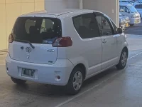 Toyota PORTE лот № 1905 оценка 3.5  с аукциона в Японии 2