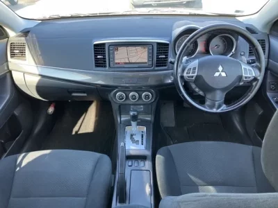 Mitsubishi GALANT FORTIS  с аукциона в Японии