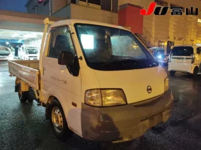 Nissan VANETTE TRUCK  с аукциона в Японии