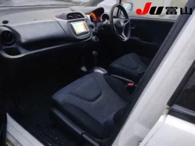 Honda FIT  с аукциона в Японии