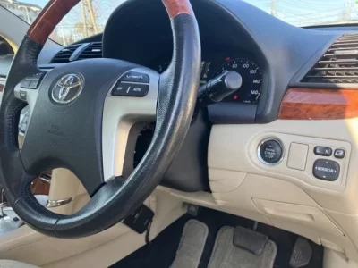 Toyota ALLION  с аукциона в Японии