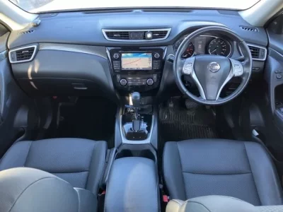 Nissan X-TRAIL  с аукциона в Японии