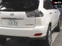 Toyota HARRIER лот № 30363 оценка 3.5  с аукциона в Японии 2