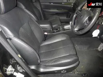 Subaru LEGACY B4  с аукциона в Японии