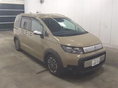 Honda FREED  с аукциона в Японии