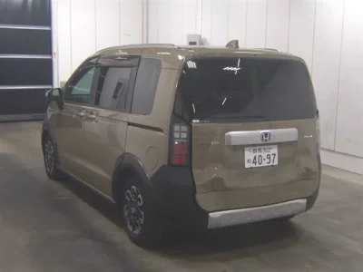 Honda FREED  с аукциона в Японии