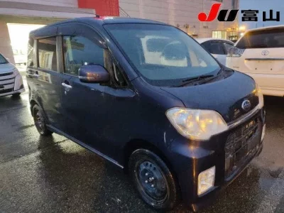 Subaru LUCRA  с аукциона в Японии