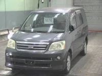 Toyota NOAH лот № 5076 оценка 3  с аукциона в Японии 2