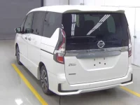 Nissan SERENA лот № 59 оценка 4  с аукциона в Японии 1