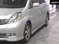 Toyota ISIS лот № 30437 оценка 3.5  с аукциона в Японии 3