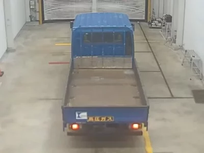 Isuzu ELF  с аукциона в Японии