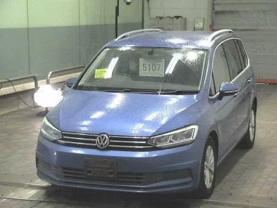 Volkswagen GOLF TOURAN