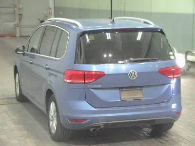Volkswagen GOLF TOURAN