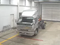 Mitsubishi CANTER лот № 3075 оценка 3.5  с аукциона в Японии 2