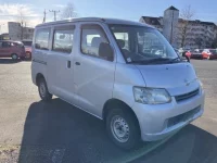 Toyota LITE ACE VAN лот № 786 оценка RA  с аукциона в Японии 1
