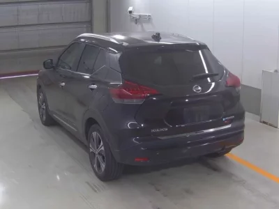 Nissan KICKS  с аукциона в Японии
