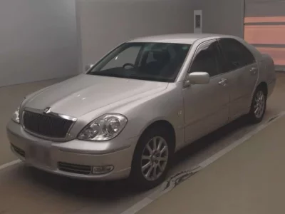 Toyota BREVIS  с аукциона в Японии