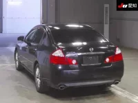 Nissan FUGA лот № 30475 оценка 3  с аукциона в Японии 1