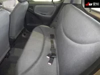 Toyota VITZ лот № 30472 оценка 3.5  с аукциона в Японии 2